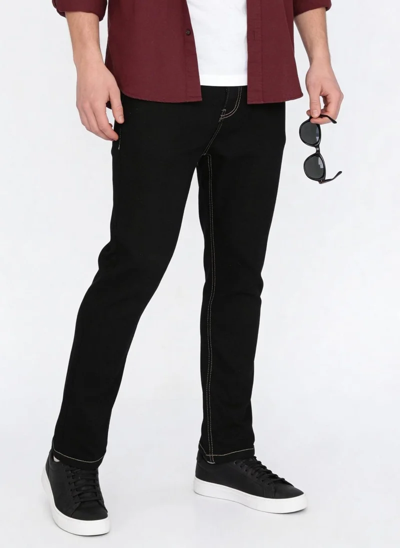 Urbano Fashion Men's Black Straight Fit Heavy Washed Denim Jeans Stretchable